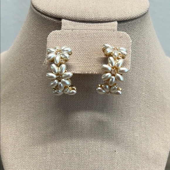 House of Harlow 1960 Jewelry - House of Harlow 1960 | Floral Stud Earrings 🌼